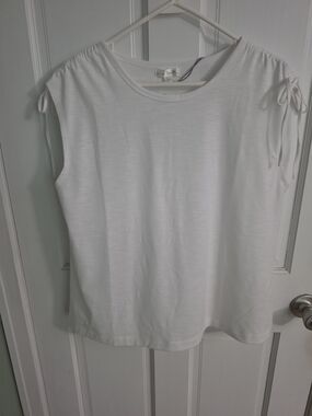 nine britton White Tie-Shoulder Tank Top